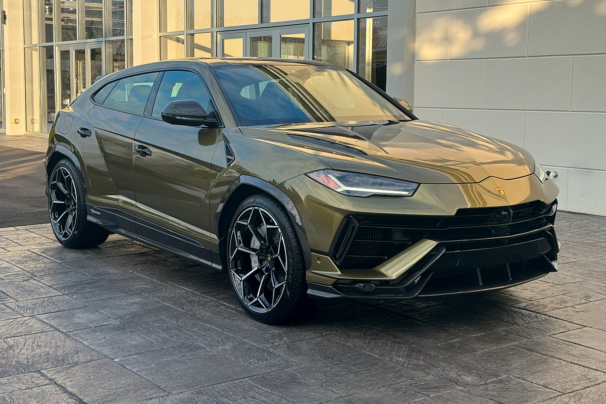 2024 Lamborghini Urus Image 29
