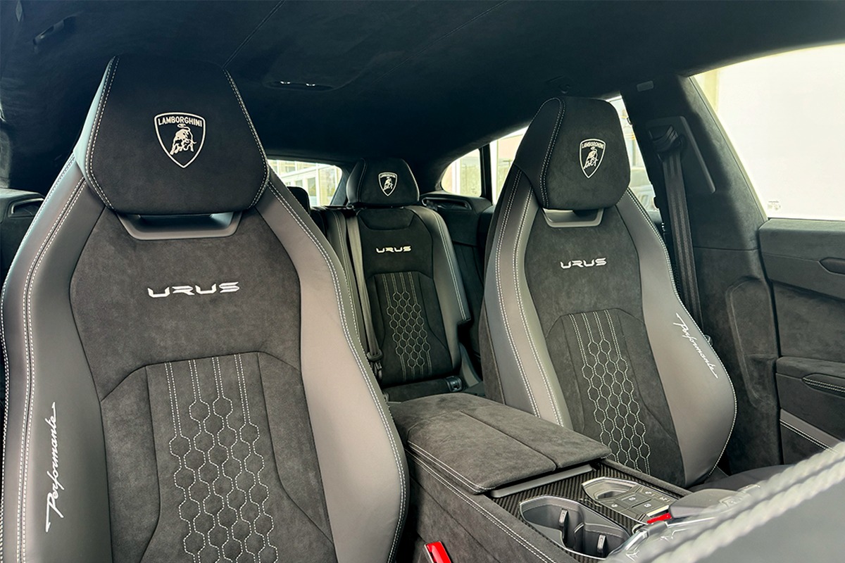 2024 Lamborghini Urus Image 4