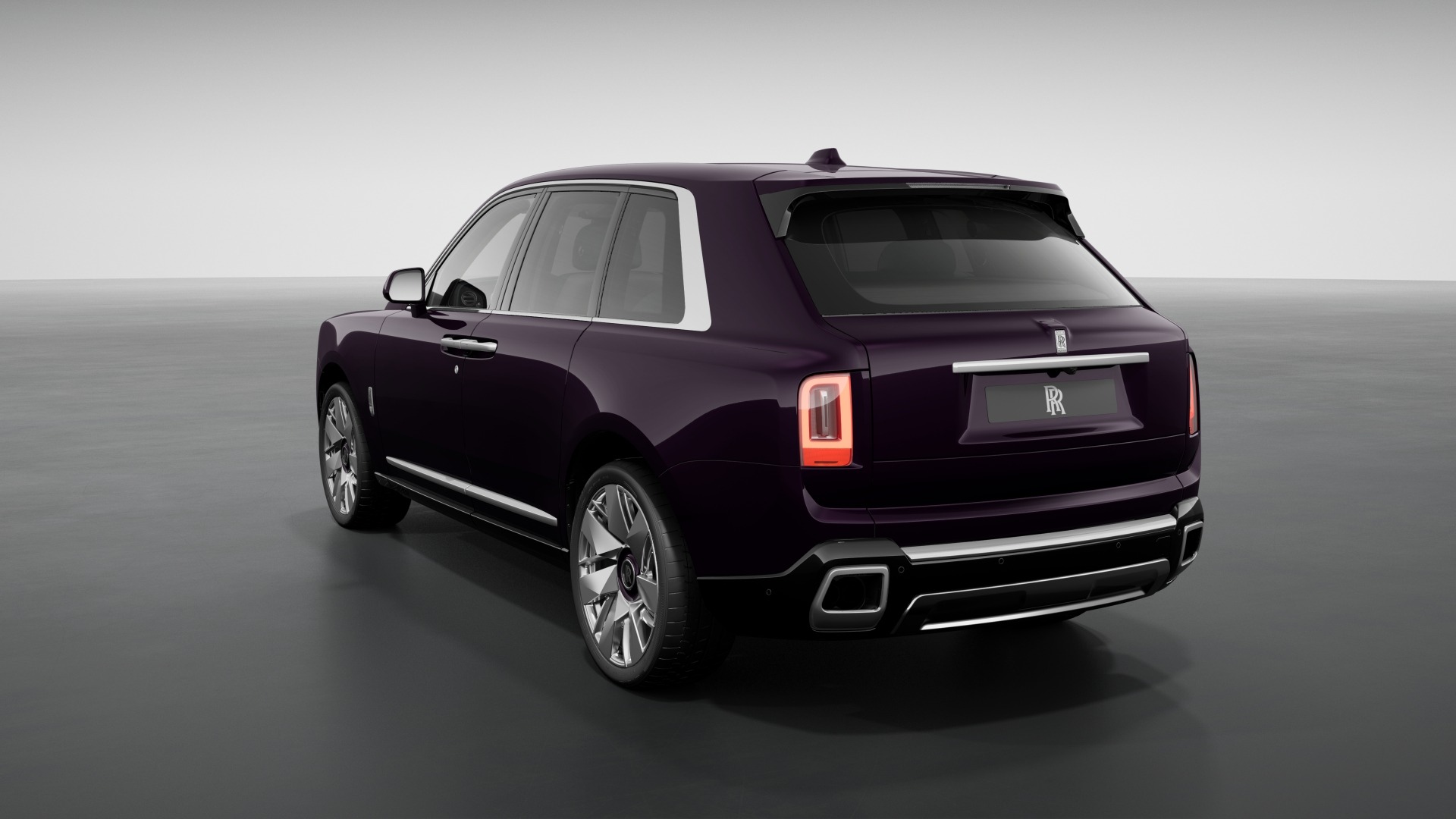 2025 Rolls-Royce Cullinan Image 2