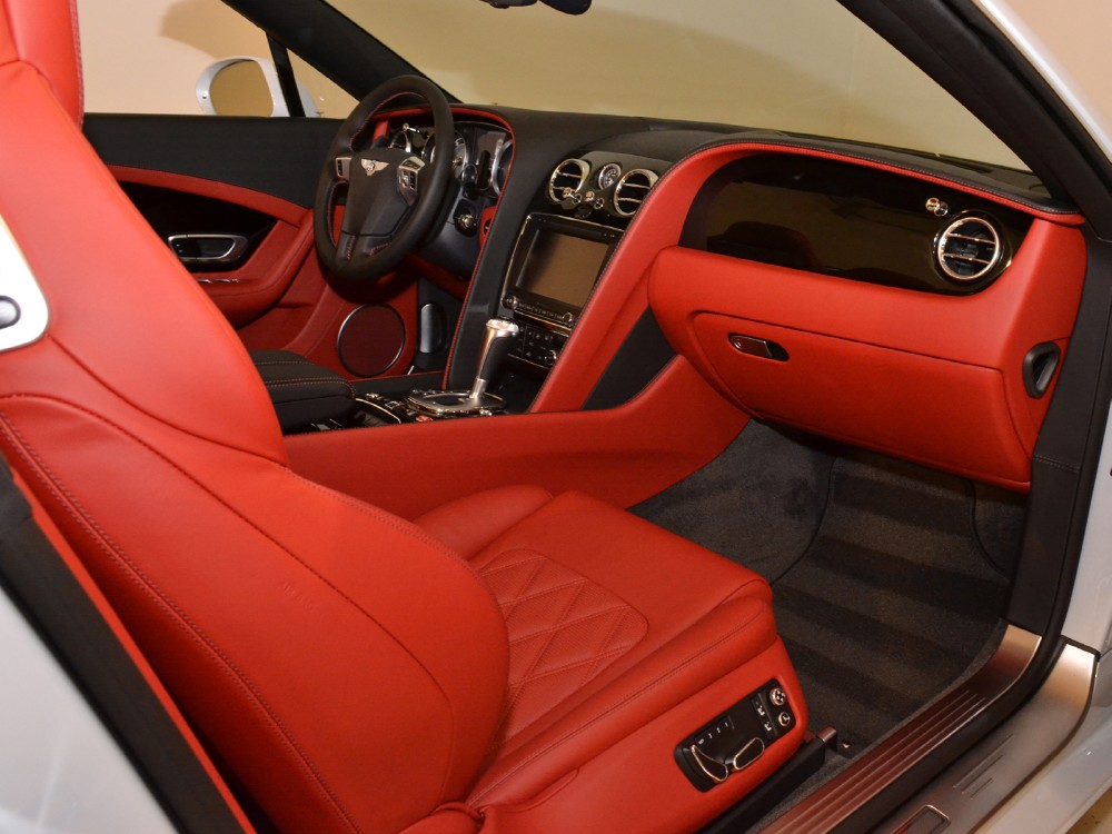 2013 Bentley Continental GT Convertible Image 24