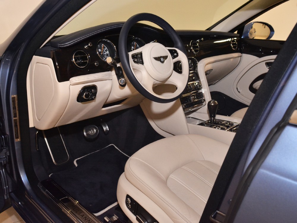 2012 Bentley Mulsanne Image 3