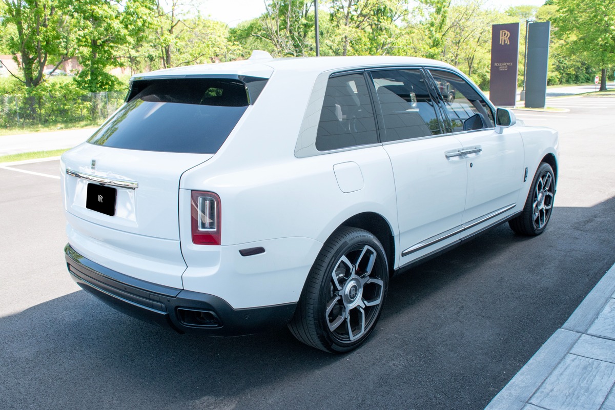 2020 Rolls-Royce Cullinan Image 10