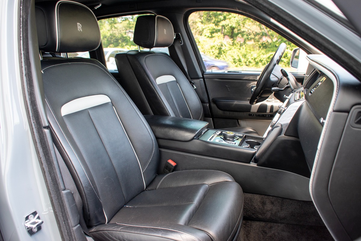 2020 Rolls-Royce Cullinan Image 8