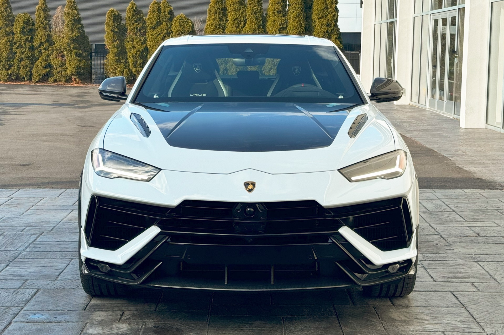 2024 Lamborghini Urus Image 13