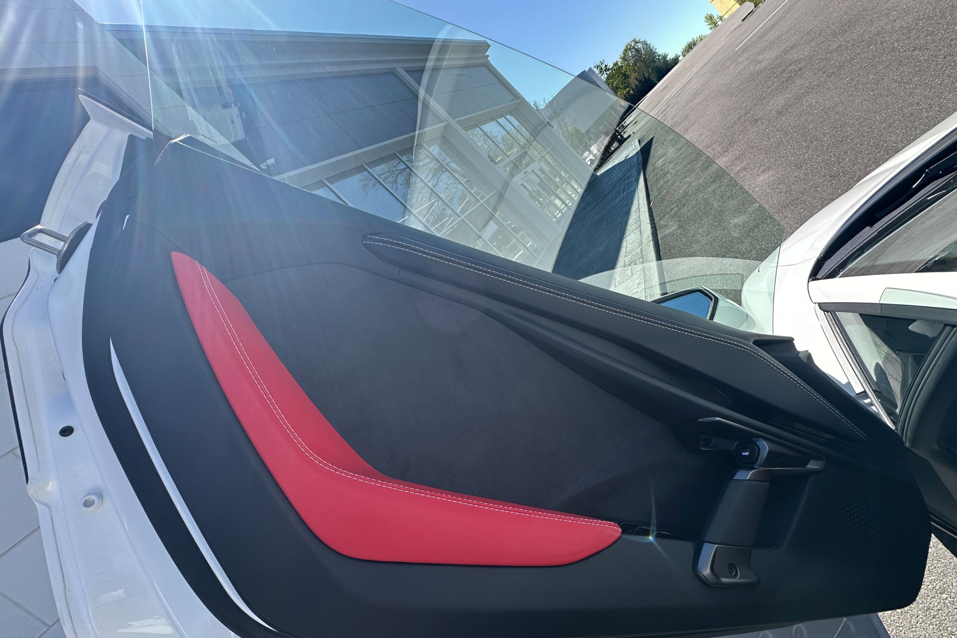 2026 Lamborghini Revuelto Image 13