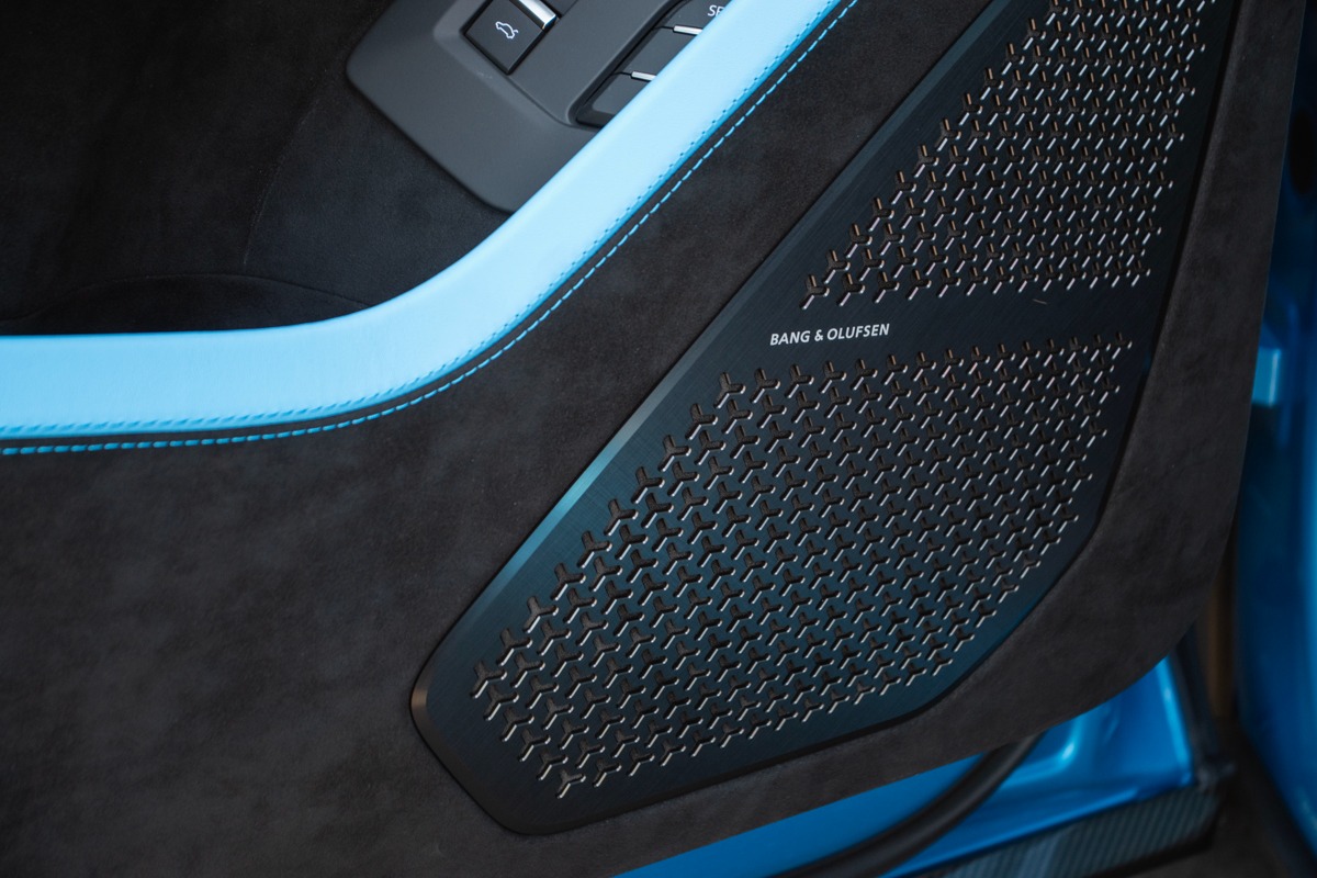 2024 Lamborghini Urus Image 26