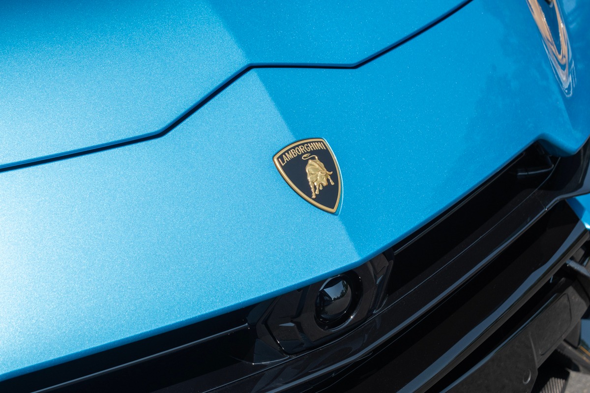 2024 Lamborghini Urus Image 41