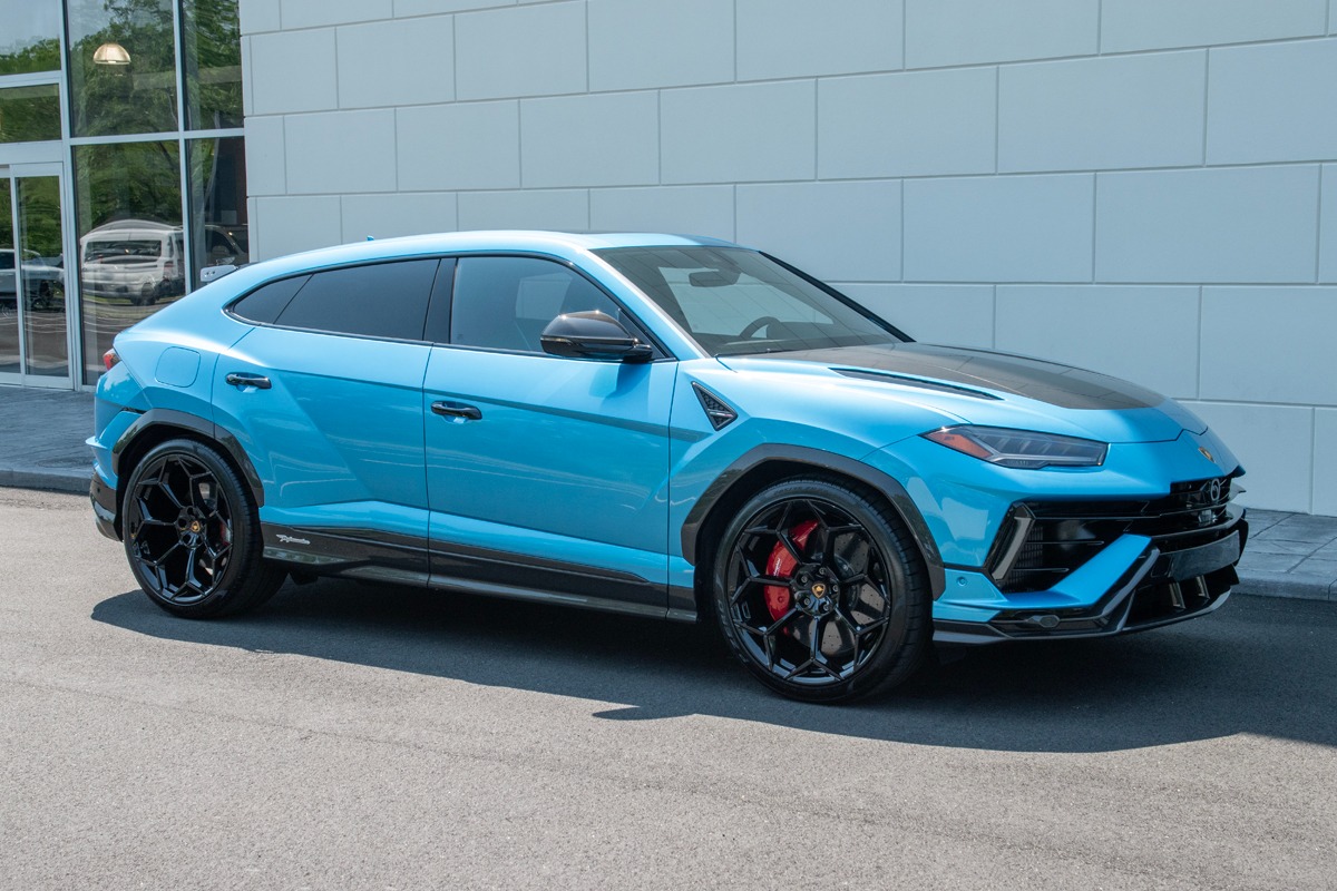 2024 Lamborghini Urus Image 42
