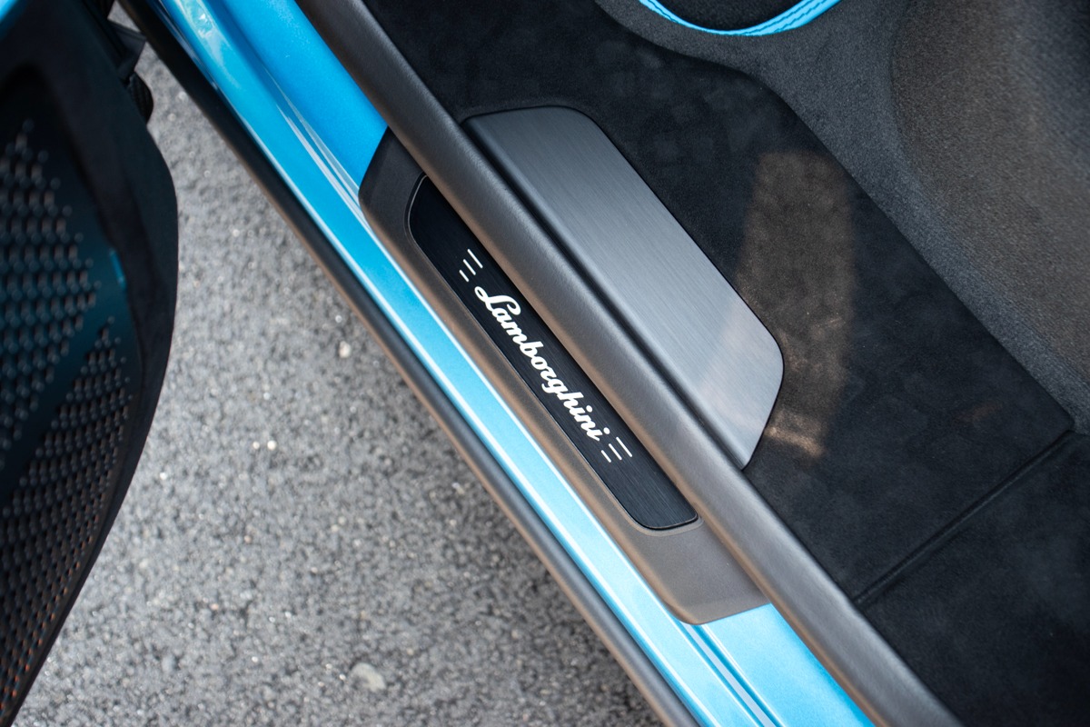 2024 Lamborghini Urus Image 45