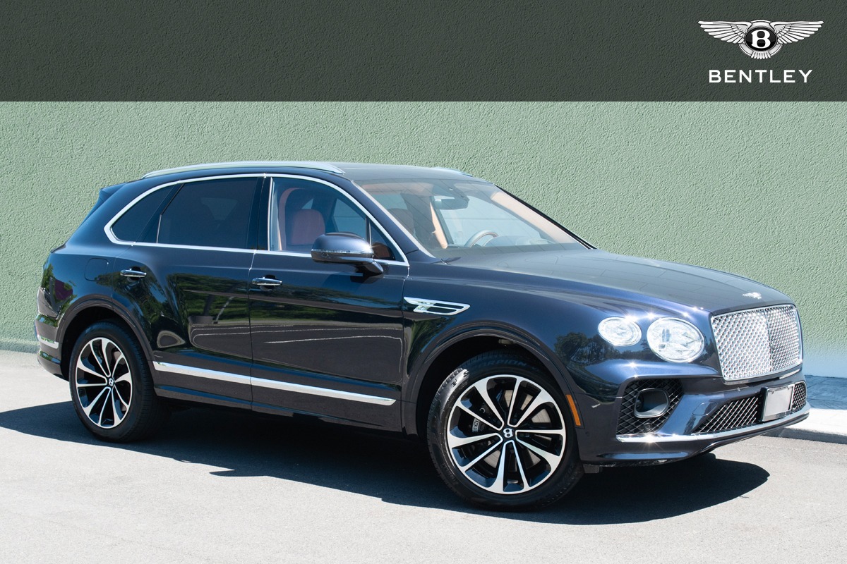 2023 Bentley Bentayga Image 1