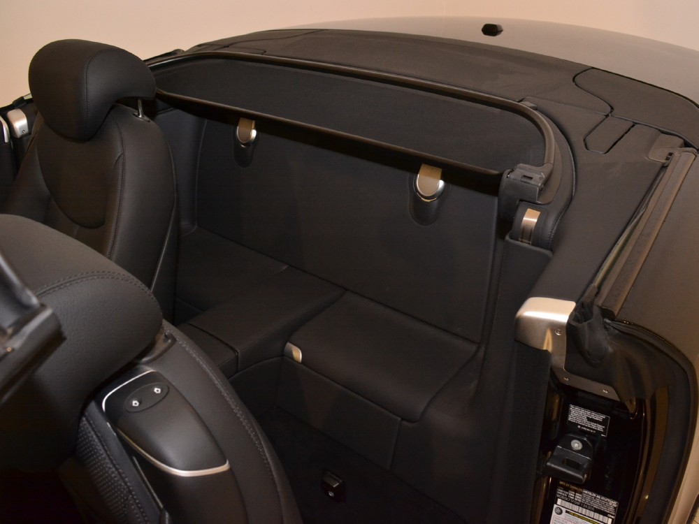 2008 Mercedes-Benz SL550 Image 23