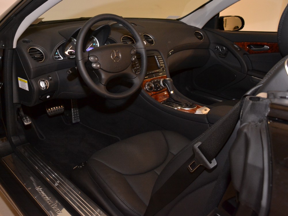 2008 Mercedes-Benz SL550 Image 3