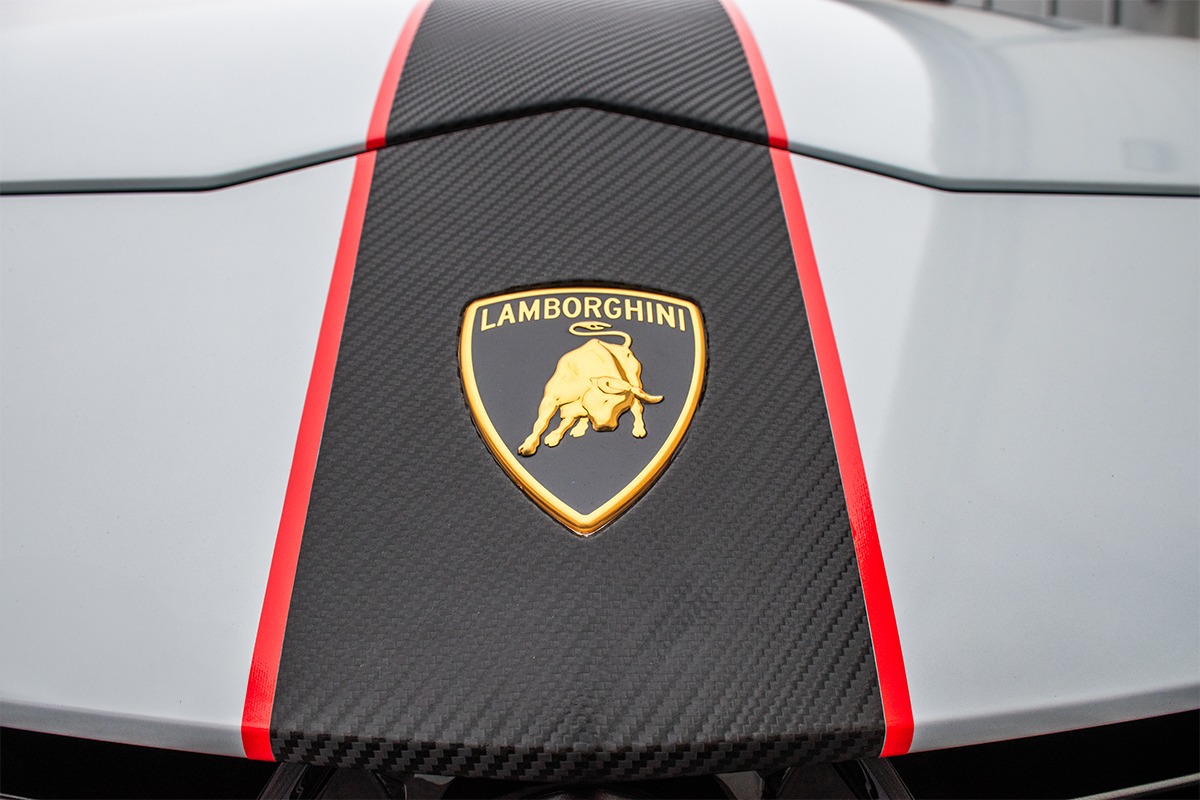 2024 Lamborghini Urus Image 19