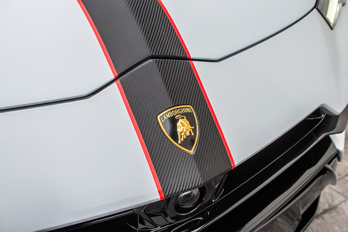 2024 Lamborghini Urus Image 20