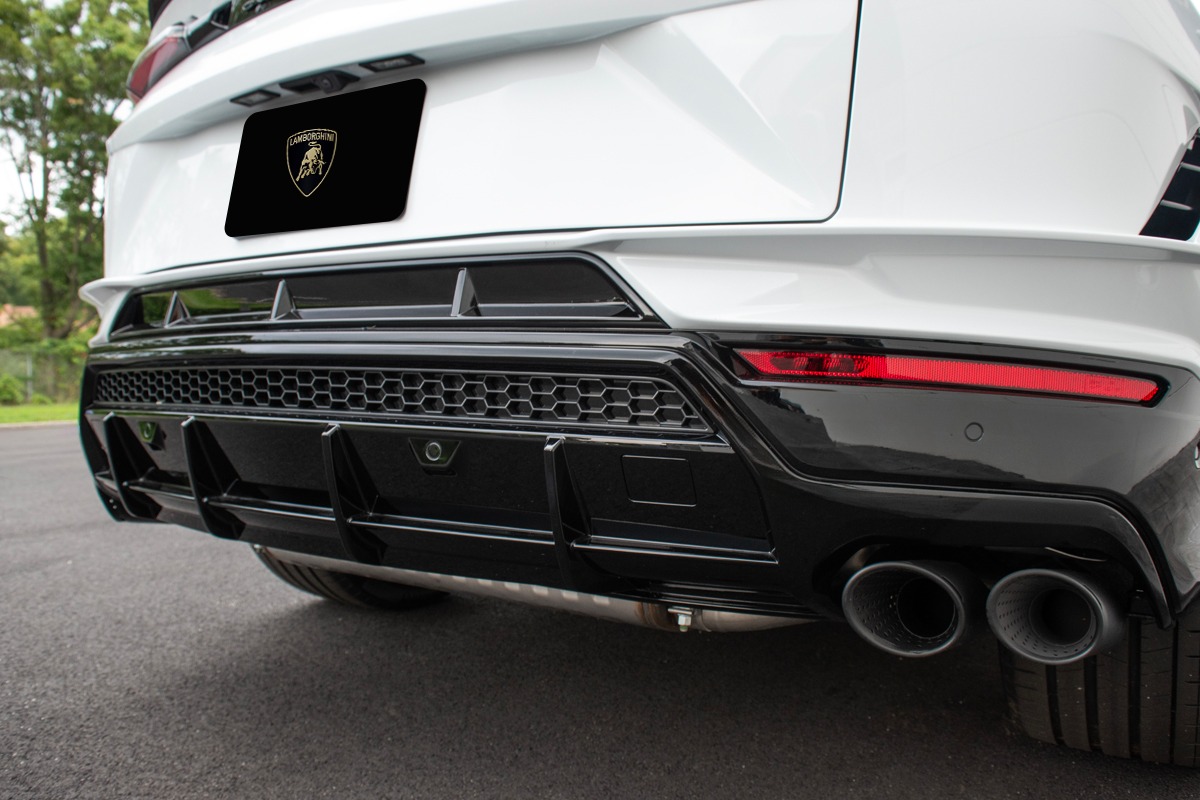 2024 Lamborghini Urus Image 25