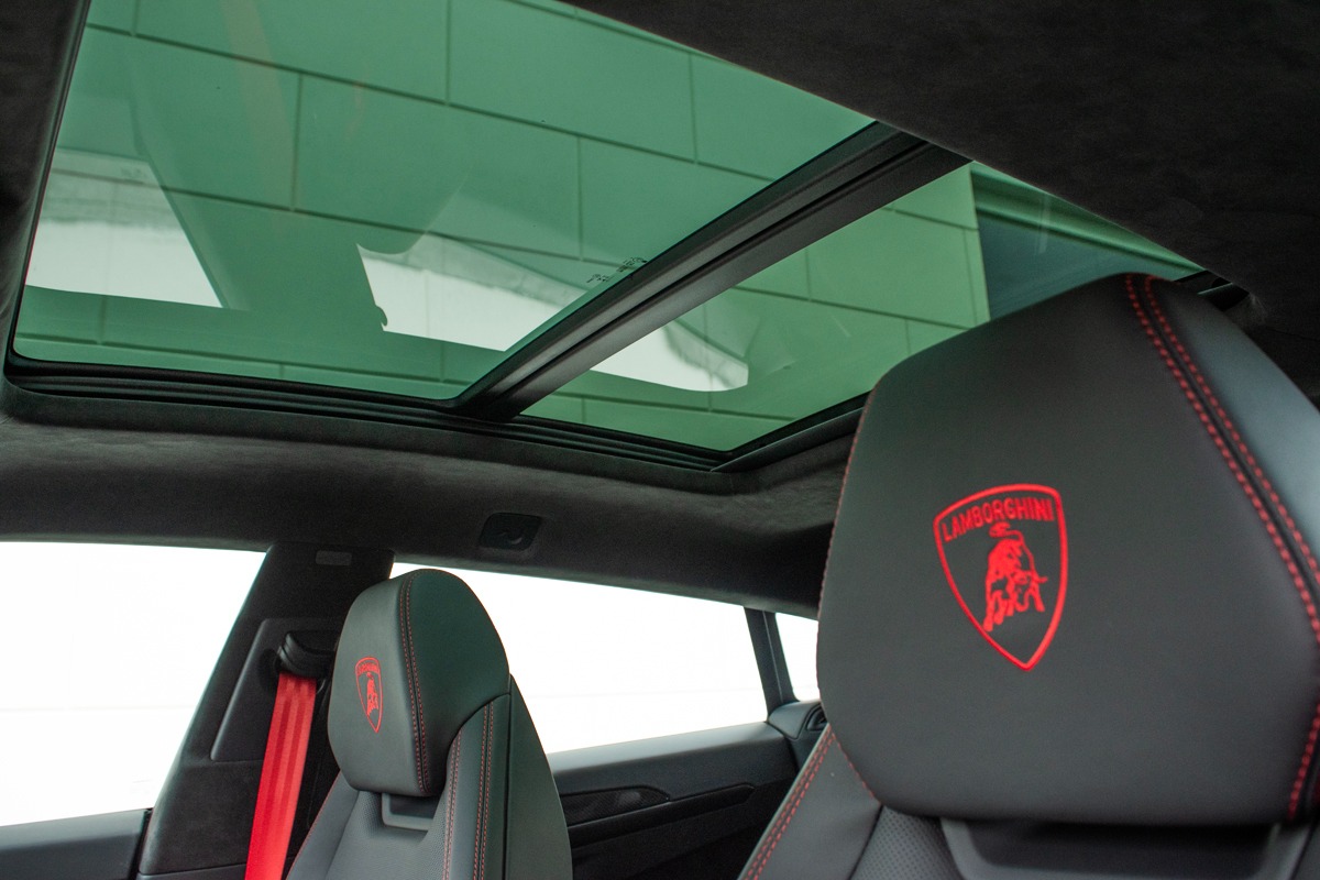 2024 Lamborghini Urus Image 50
