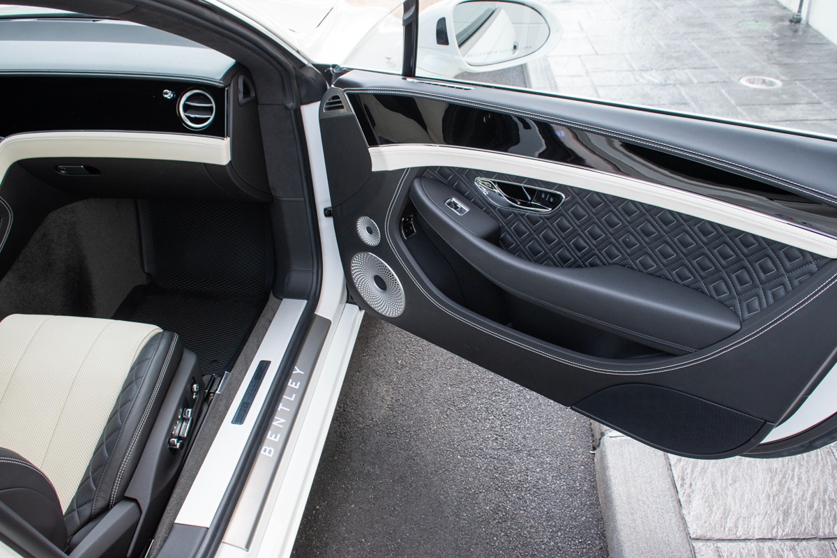 2021 Bentley Continental GT Image 31