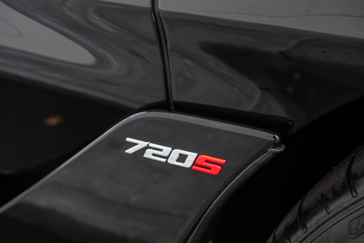 2023 McLaren 720S Spider Image 28