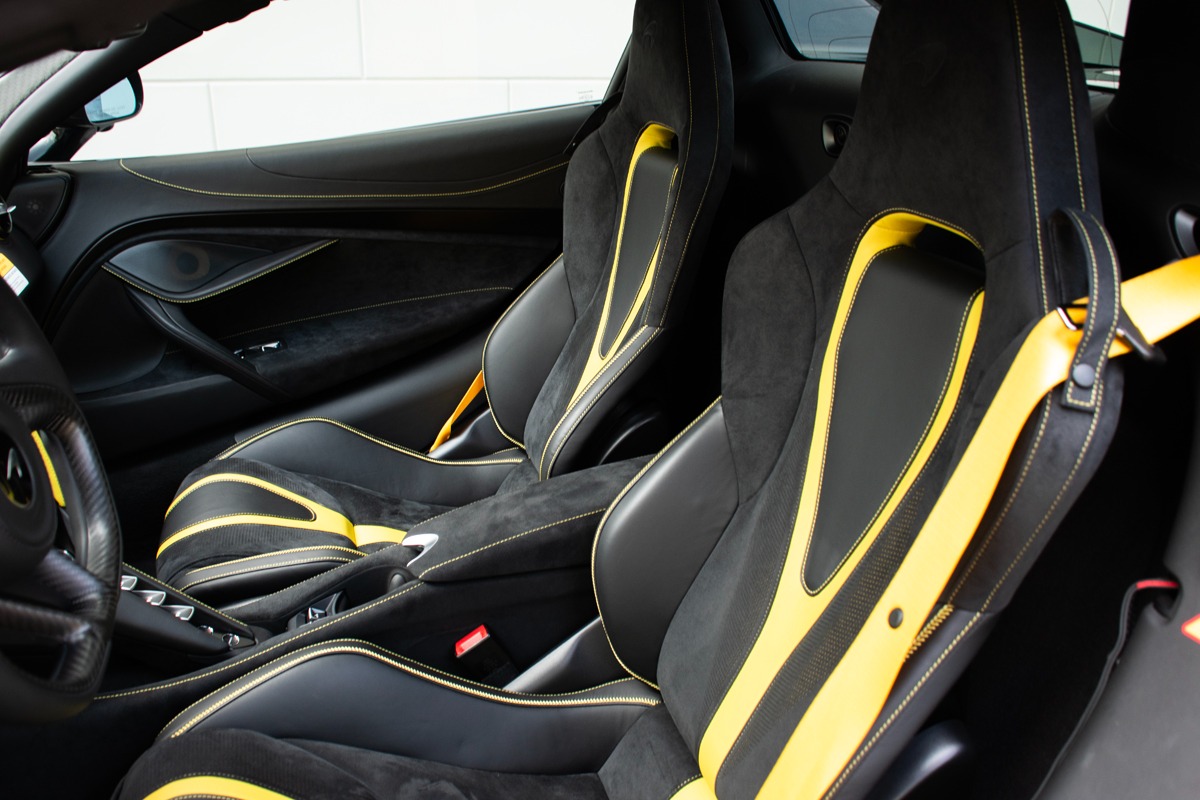 2023 McLaren 720S Spider Image 3