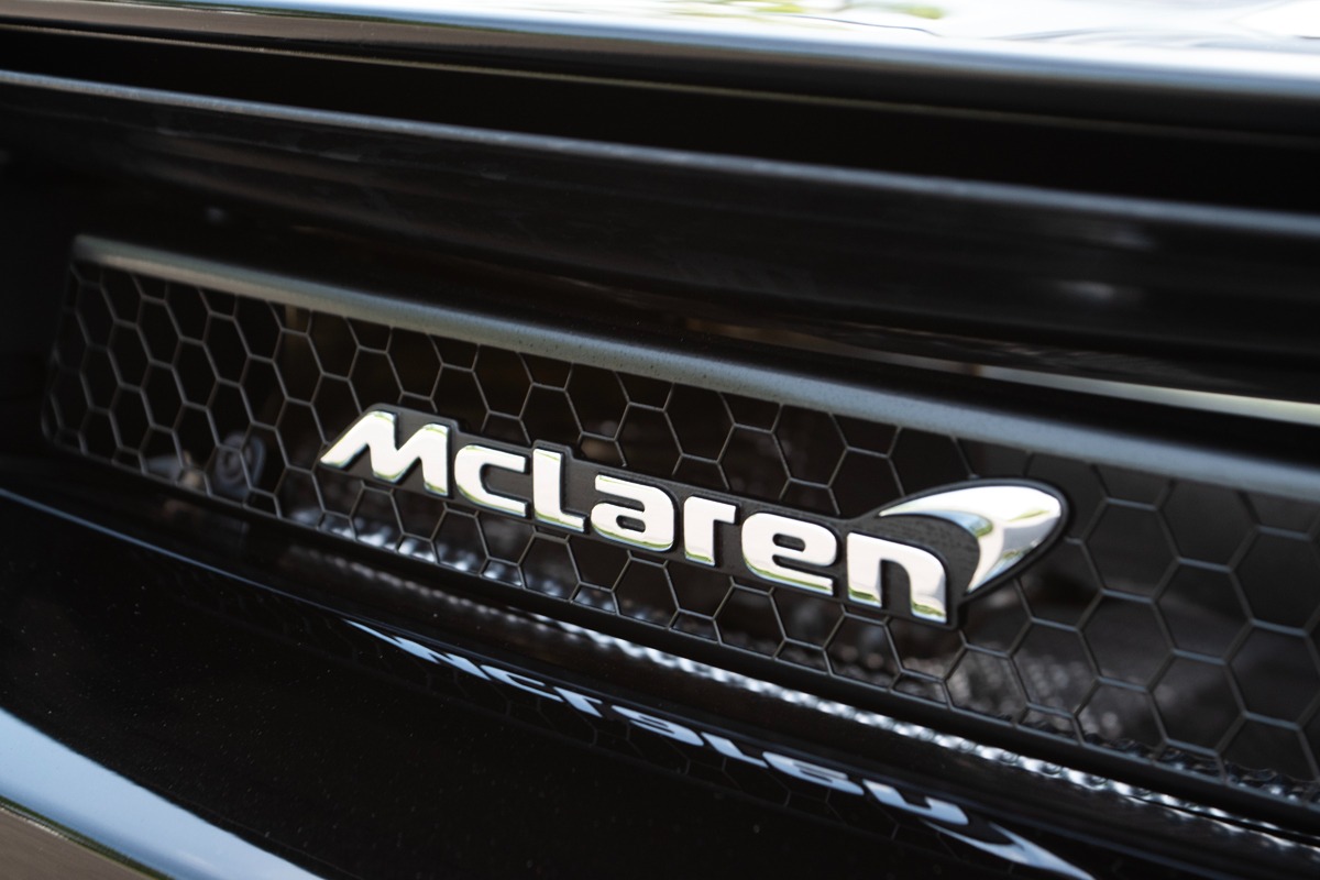 2023 McLaren 720S Spider Image 5