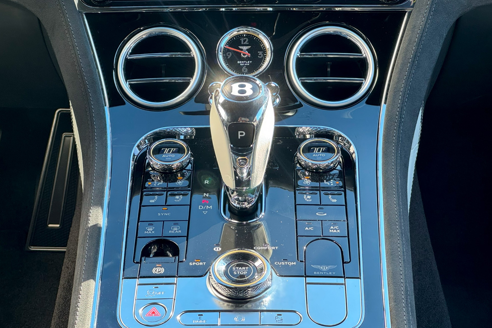 2025 Bentley Continental GT Image 12