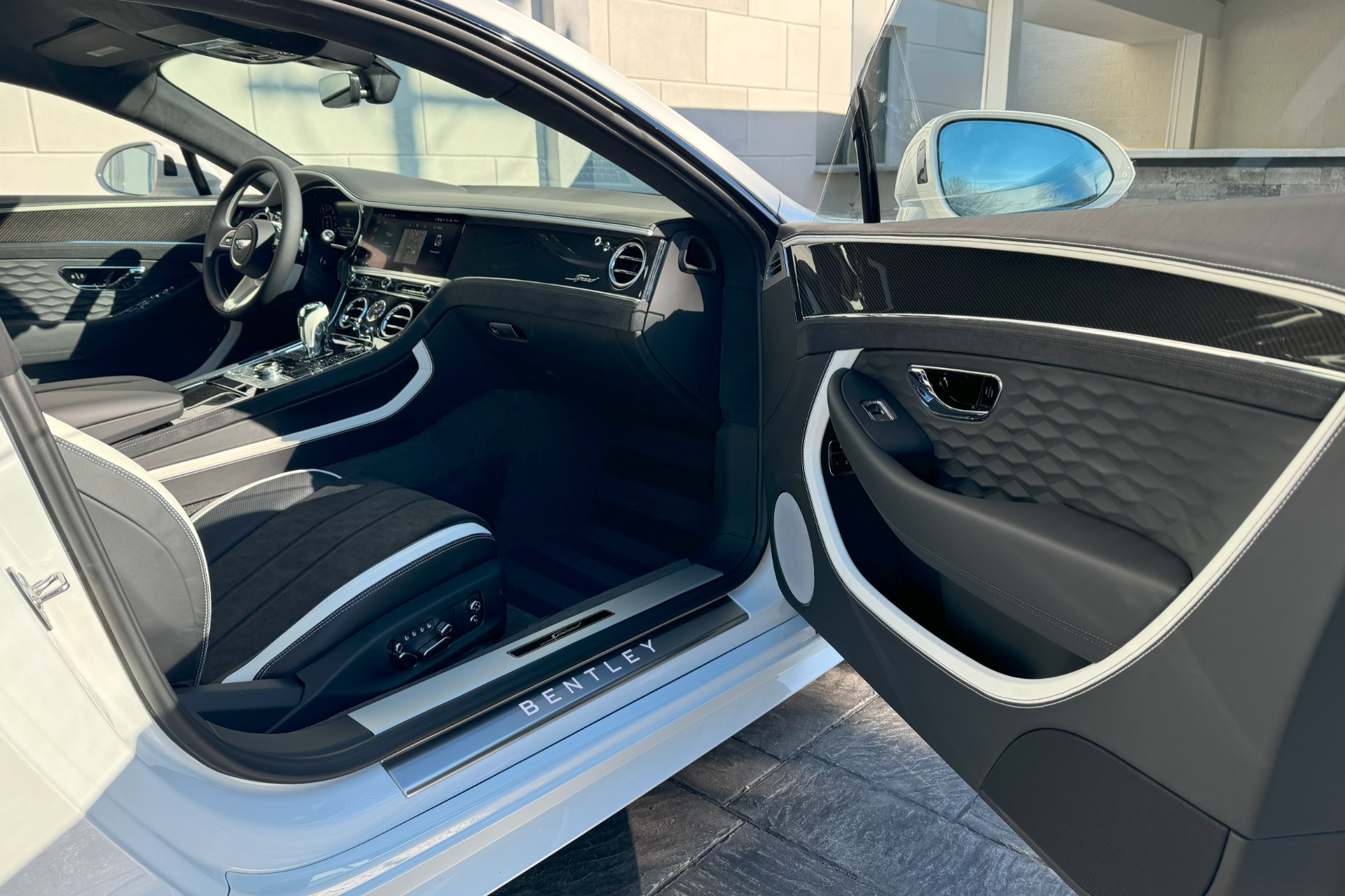 2025 Bentley Continental GT Image 19