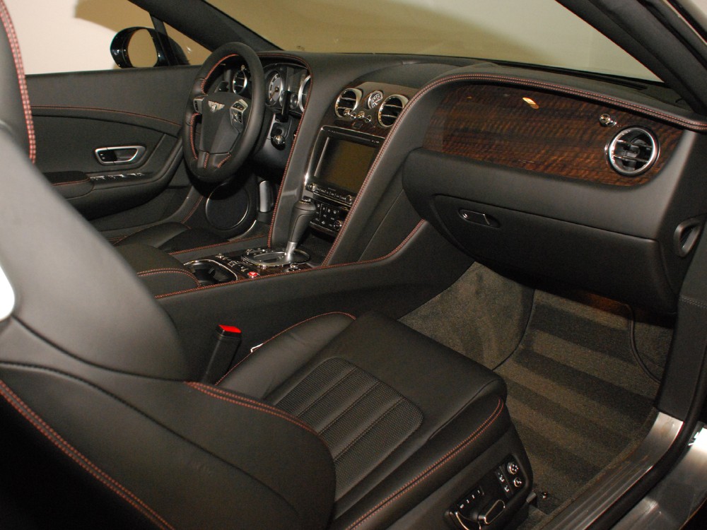 2013 Bentley Continental GT V8 Convertible Image 24