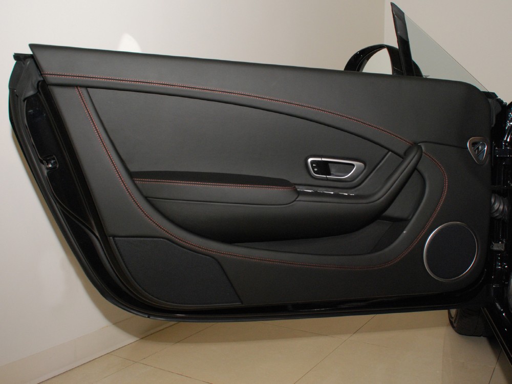 2013 Bentley Continental GT V8 Convertible Image 26