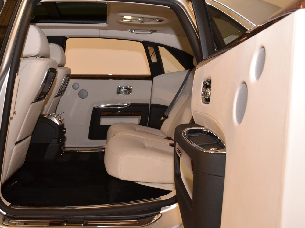 2012 Rolls-Royce Ghost EWB Image 18