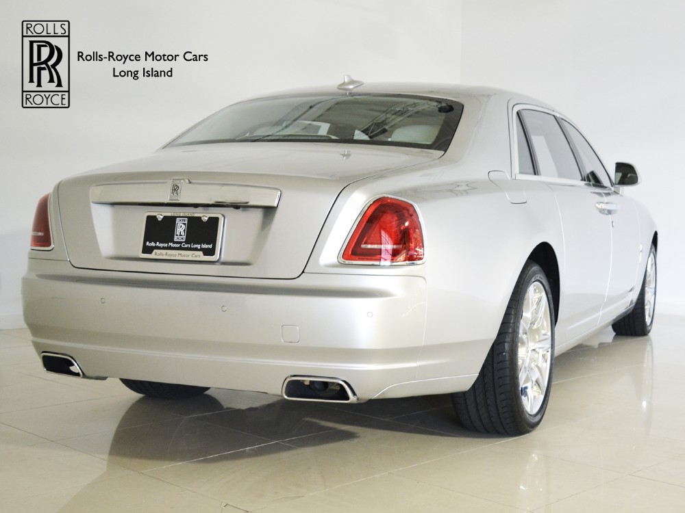 2012 Rolls-Royce Ghost EWB Image 2