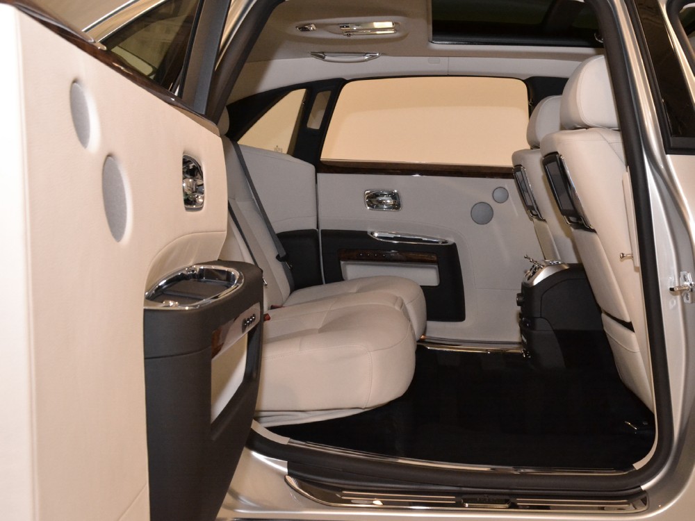 2012 Rolls-Royce Ghost EWB Image 23