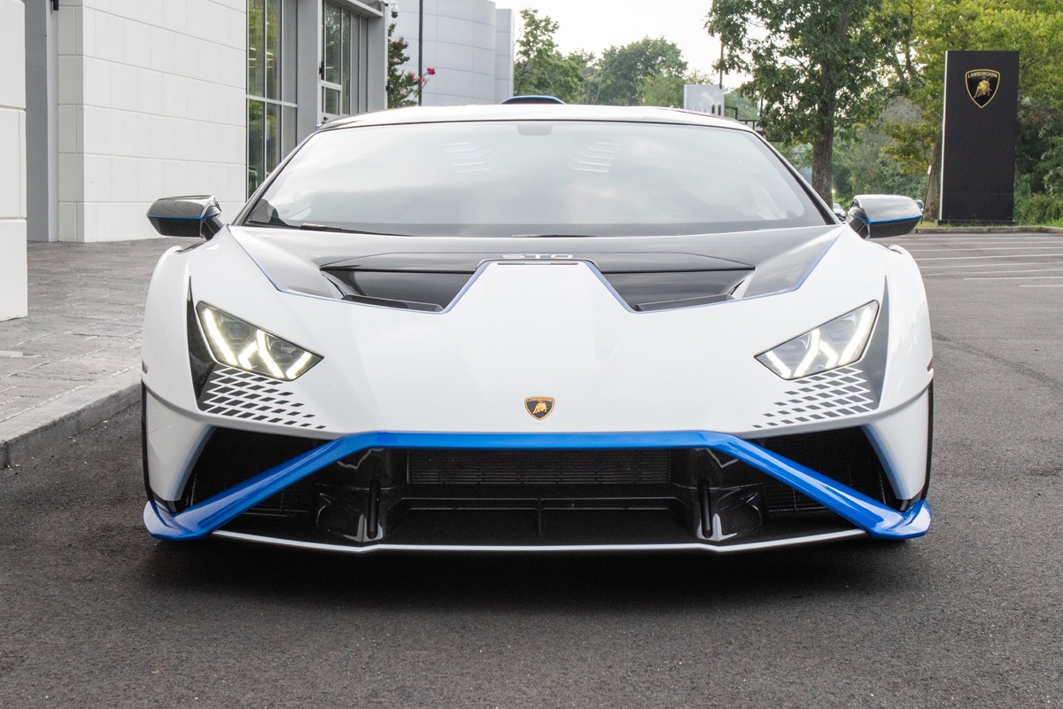 2022 Lamborghini Huracan Image 34