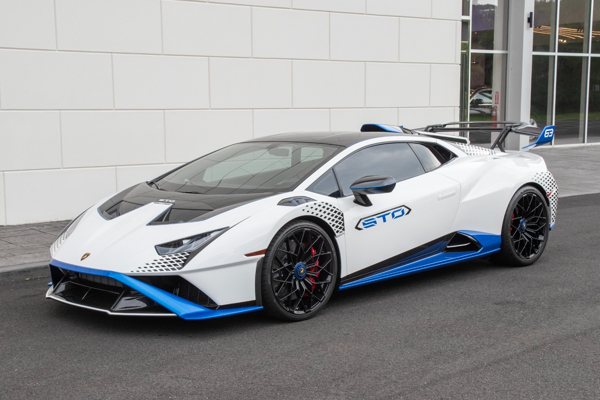 2022 Lamborghini Huracan Image 7