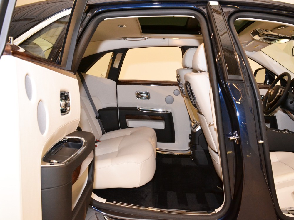 2012 Rolls-Royce Ghost Image 20