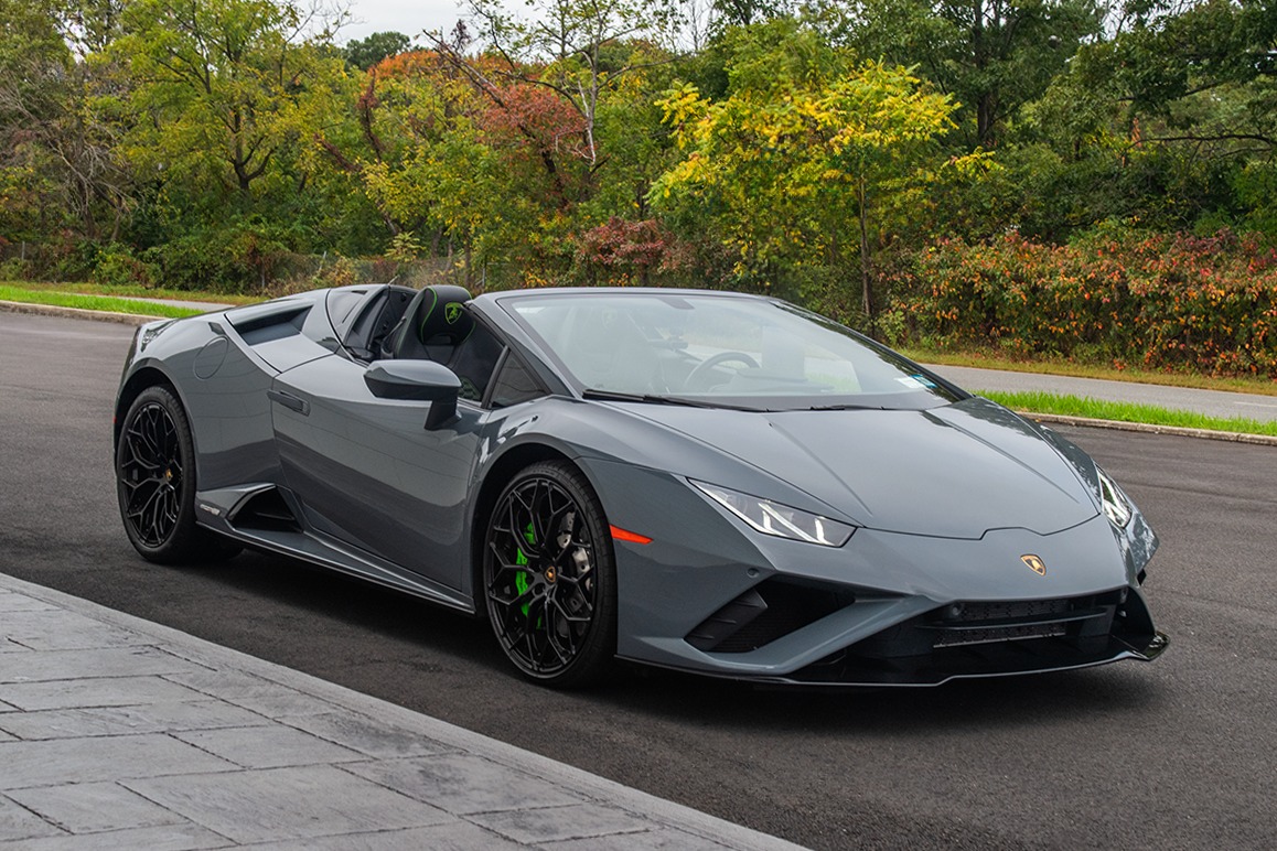 2022 Lamborghini Huracan Image 12