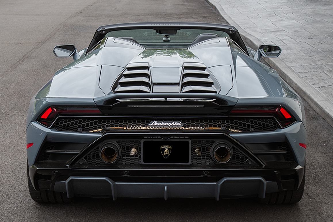 2022 Lamborghini Huracan Image 16