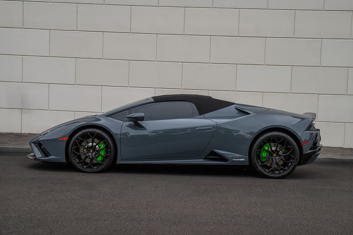 2022 Lamborghini Huracan Image 18