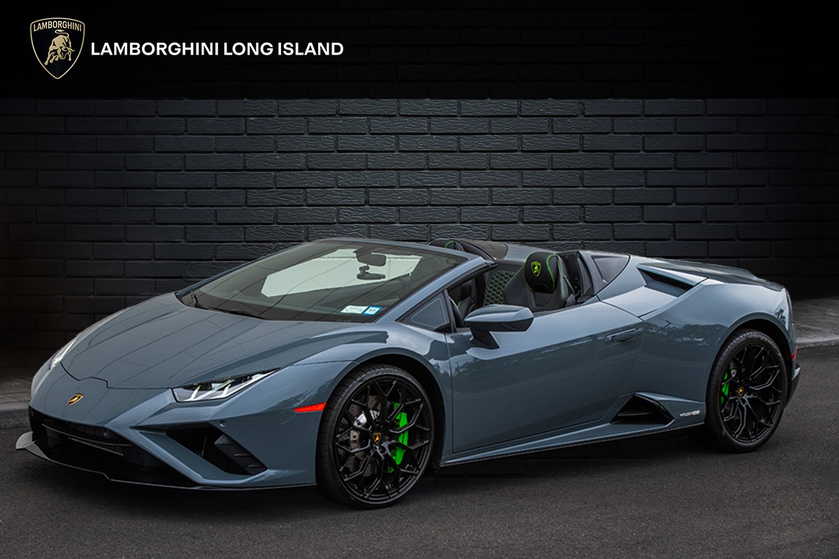 2022 Lamborghini Huracan Image 1