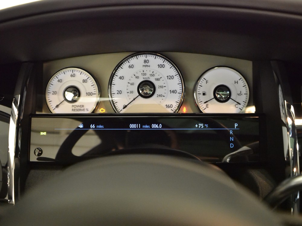 2012 Rolls-Royce Ghost Image 12