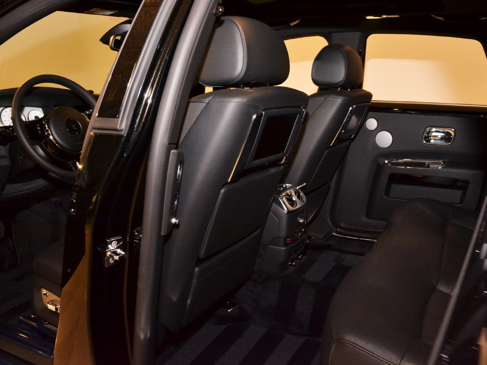2012 Rolls-Royce Ghost Image 19
