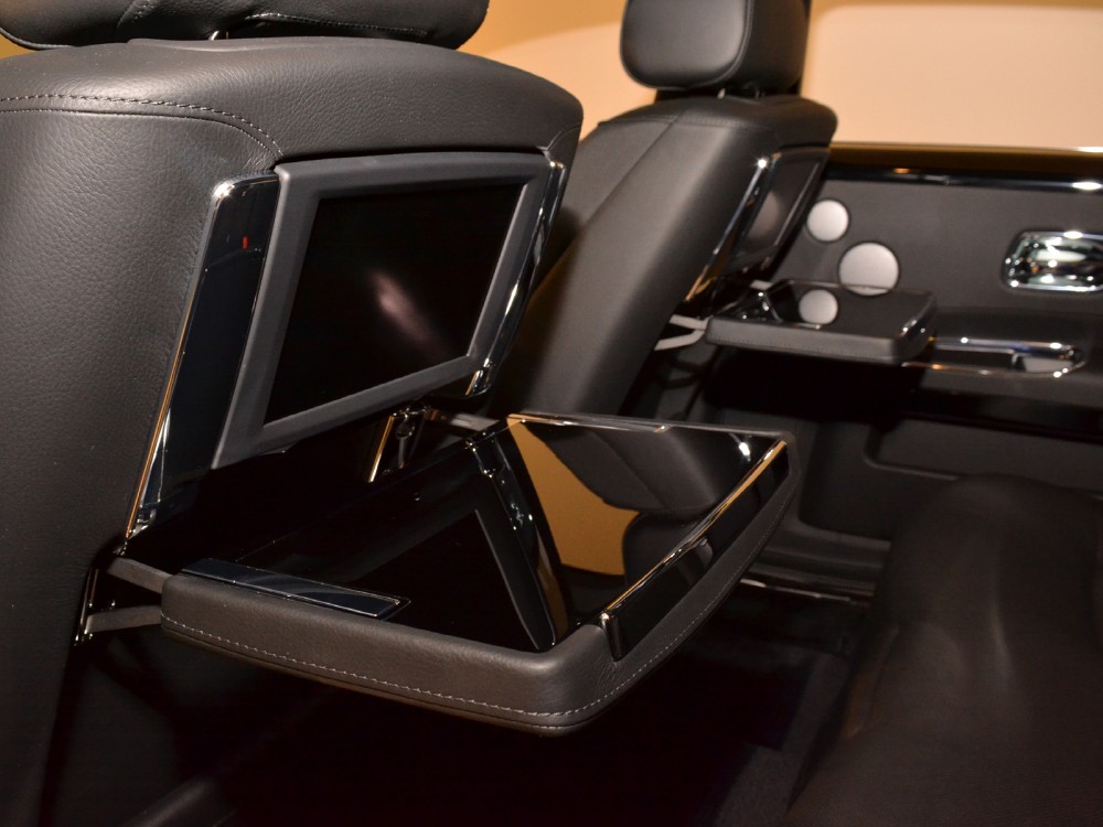 2012 Rolls-Royce Ghost Image 20
