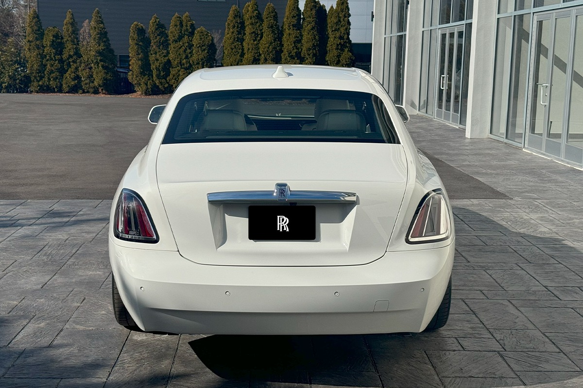 2025 Rolls-Royce Ghost Image 16