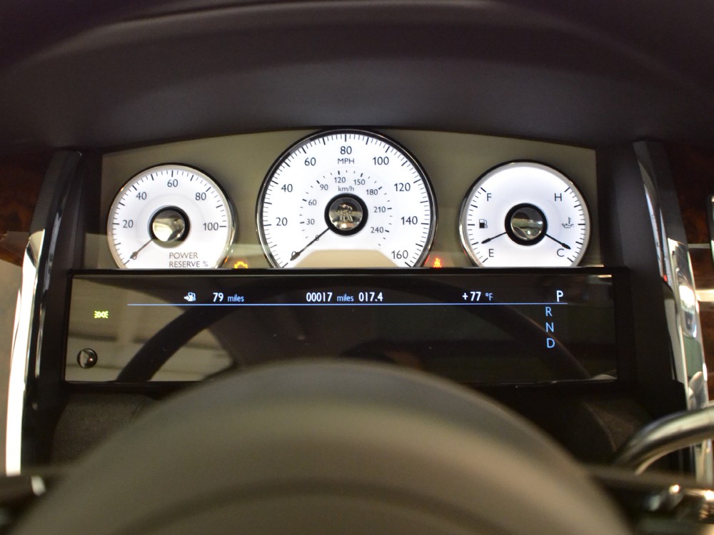 2012 Rolls-Royce Ghost Image 10