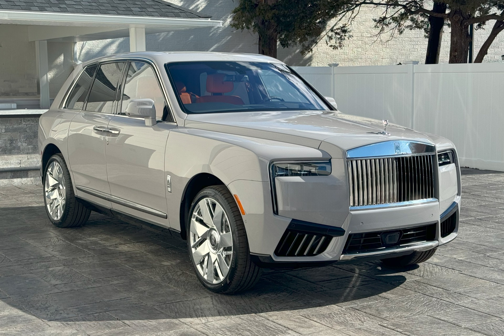 New-2025-Rolls-Royce-Cullinan-