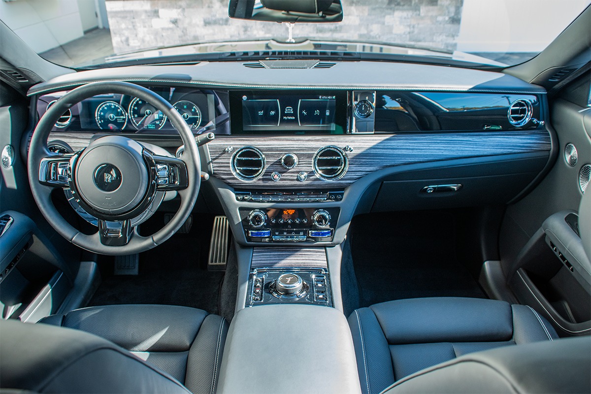 2021 Rolls-Royce Ghost Image 8
