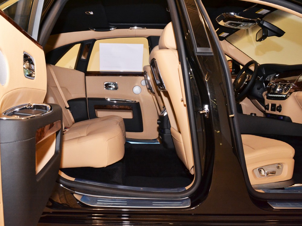 2012 Rolls-Royce Ghost Image 20