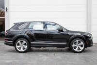 2024 Bentley Bentayga Image 3