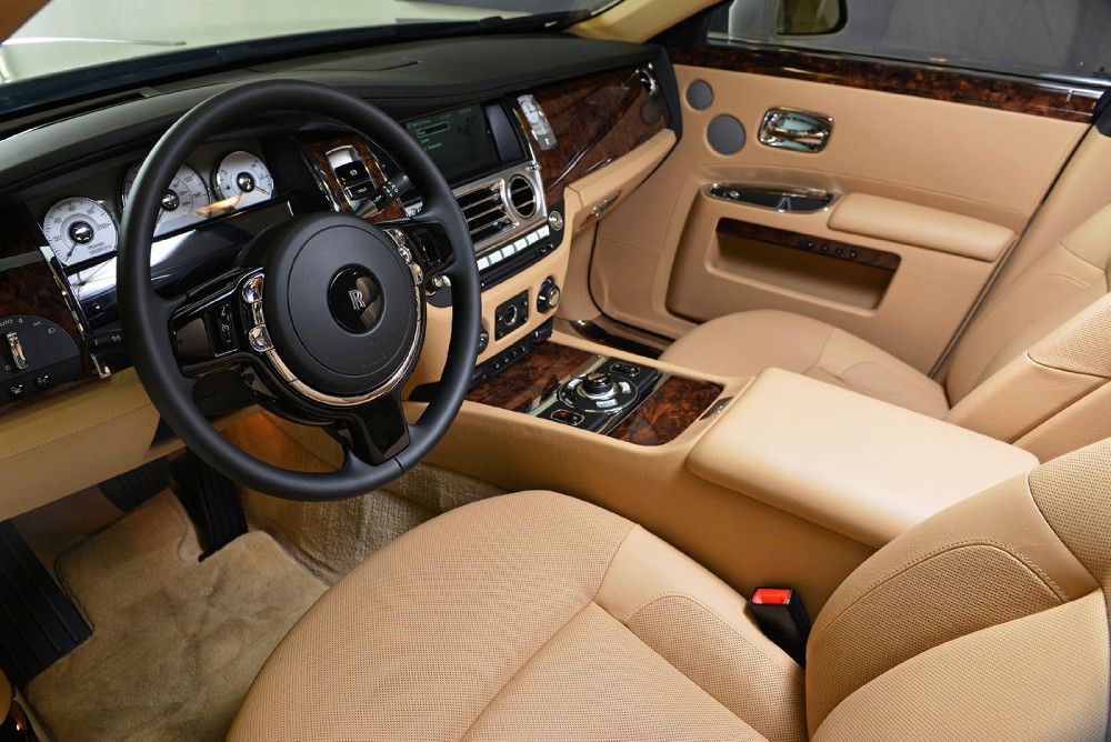 2012 Rolls-Royce Ghost Image 3