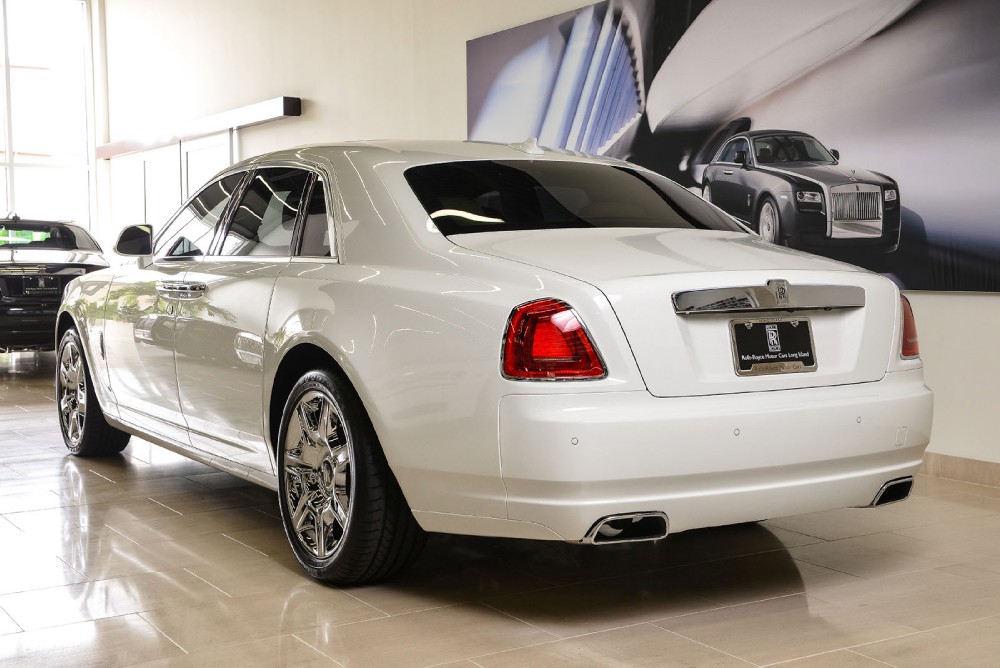 2012 Rolls-Royce Ghost Image 8