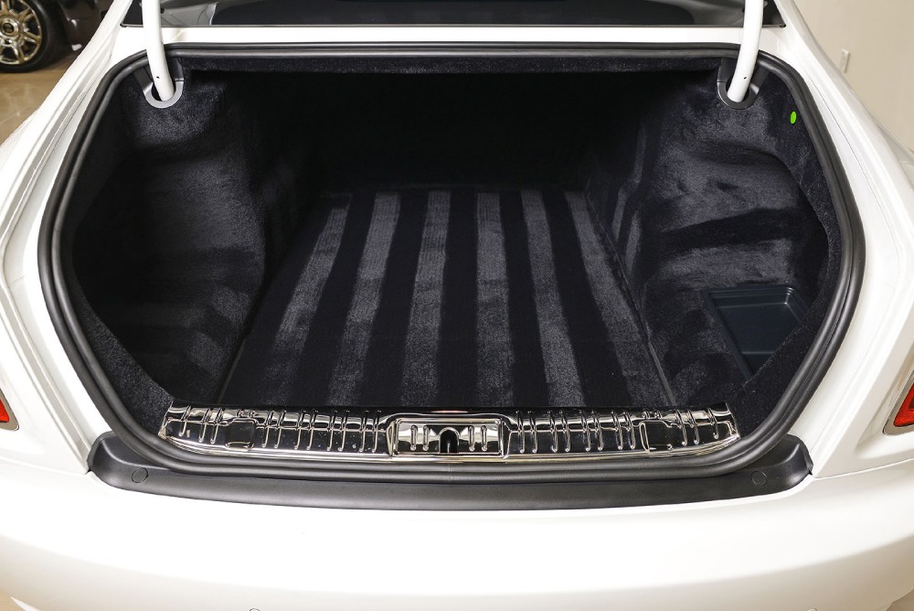 2012 Rolls-Royce Ghost Image 9